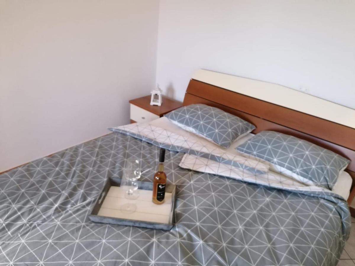 Apartments Jasna Umag Eksteriør billede