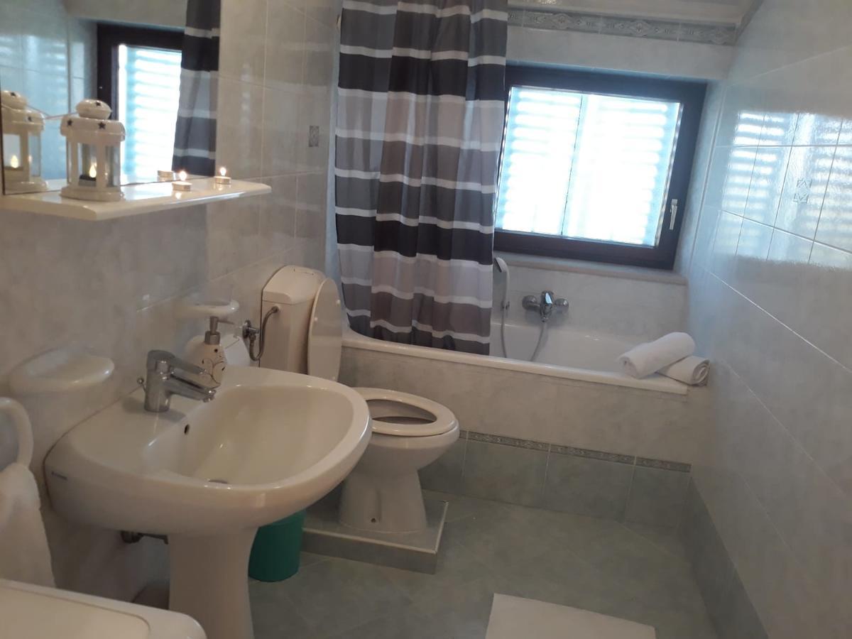 Apartments Jasna Umag Eksteriør billede